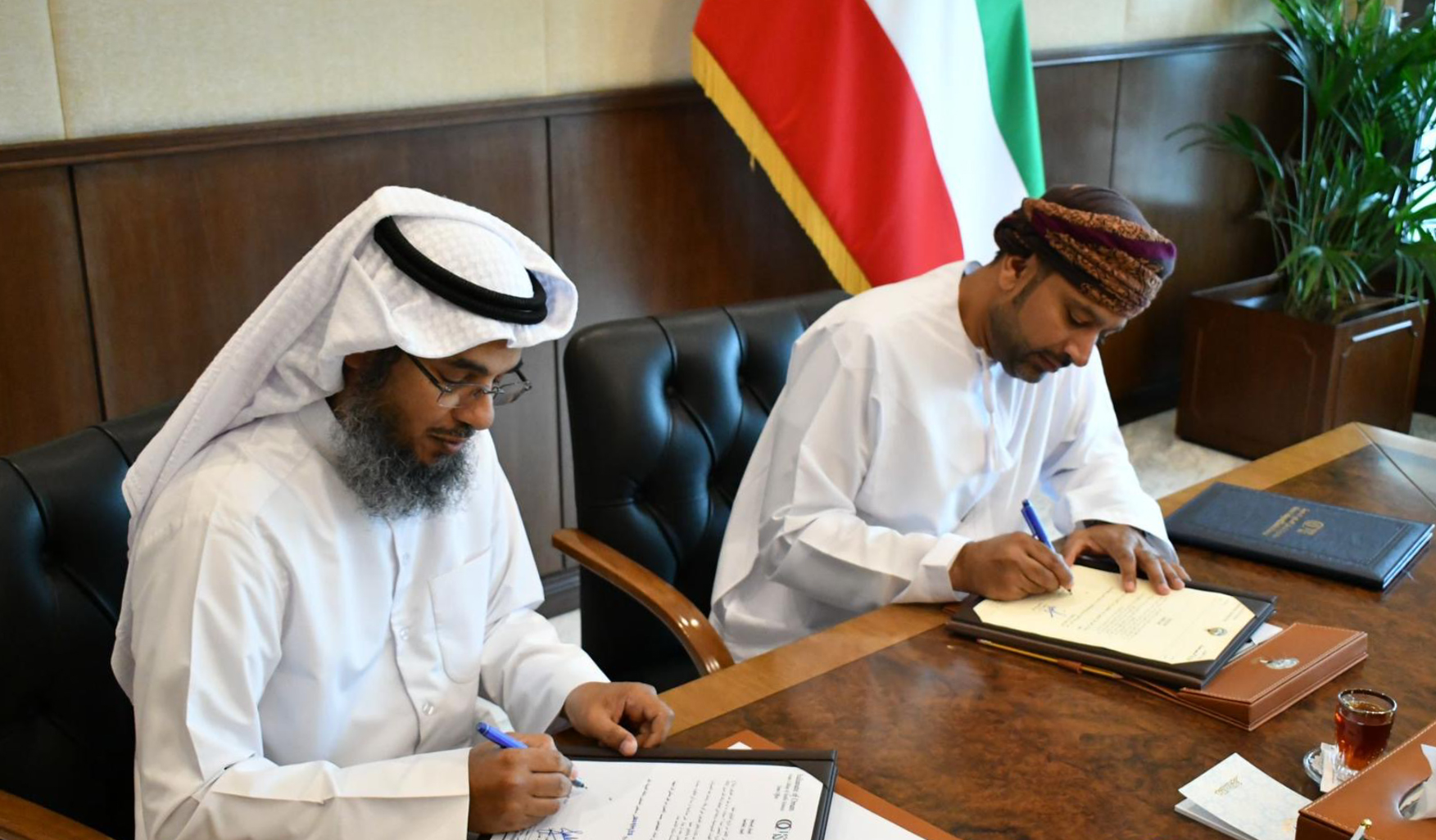 La signature du mémorandum d’accord entre le ministère de la Santé et la Faculté des sciences de la santé d’Oman