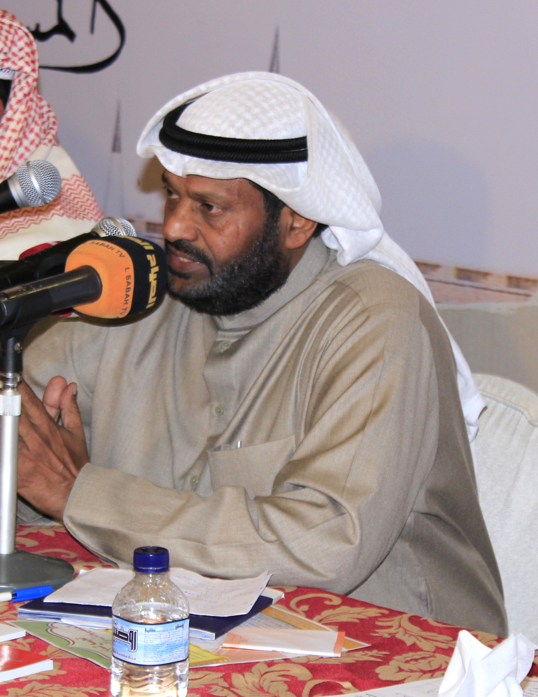 مرشح الدائرة الثانية لانتخابات مجلس الامة 2012 الدكتور عبدالله العرادة