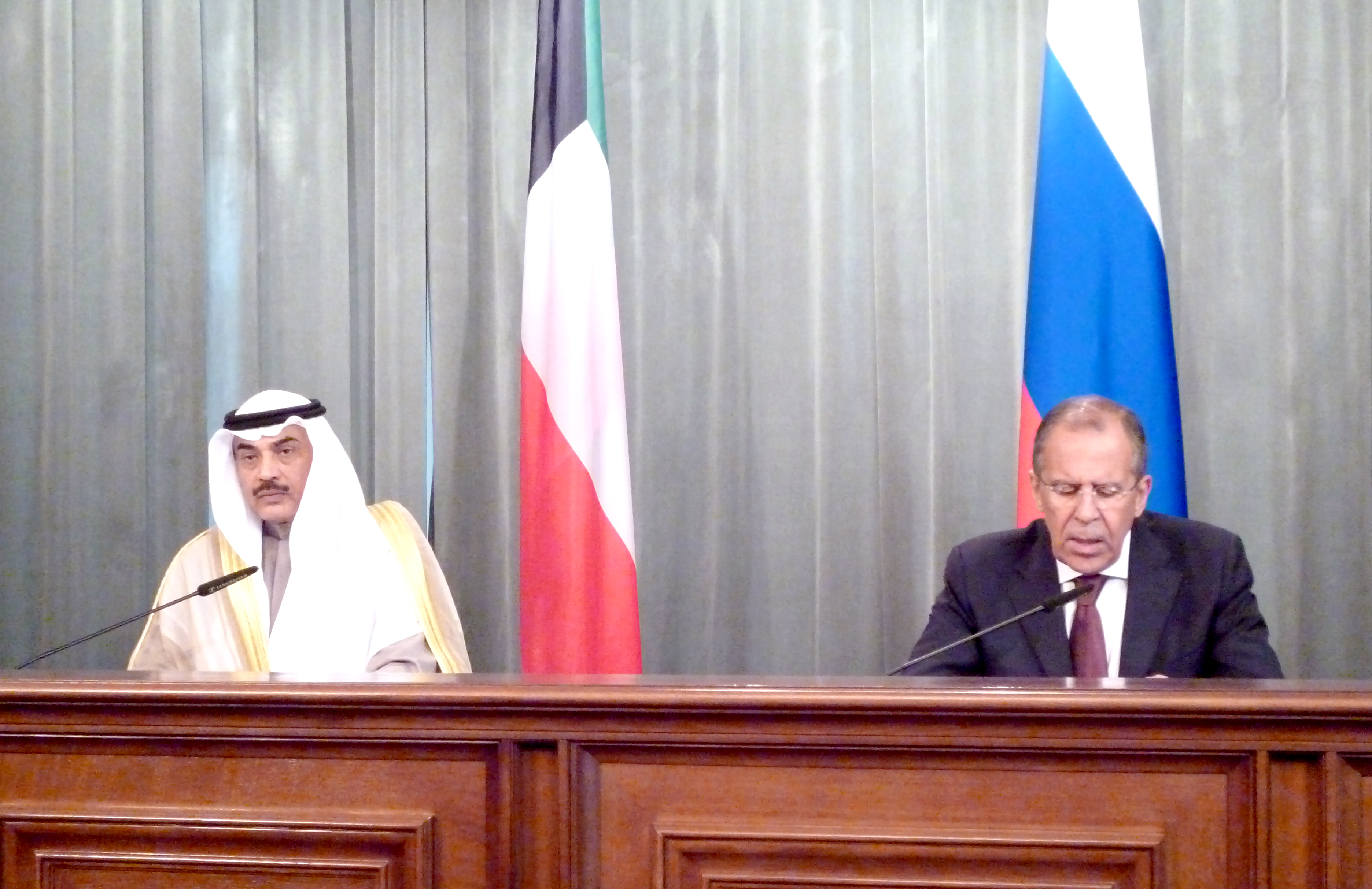 Kuwaiti and Russian foreign ministers, Sheikh Sabah Al-Khalid Al-Sabah and Sergey Lavrov