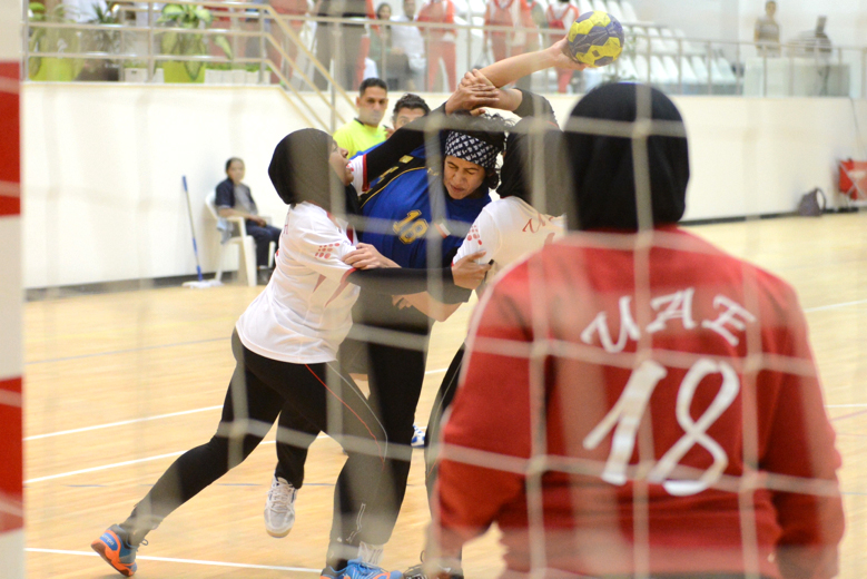 Kuwaiti women handball team was defeated by the UAE team