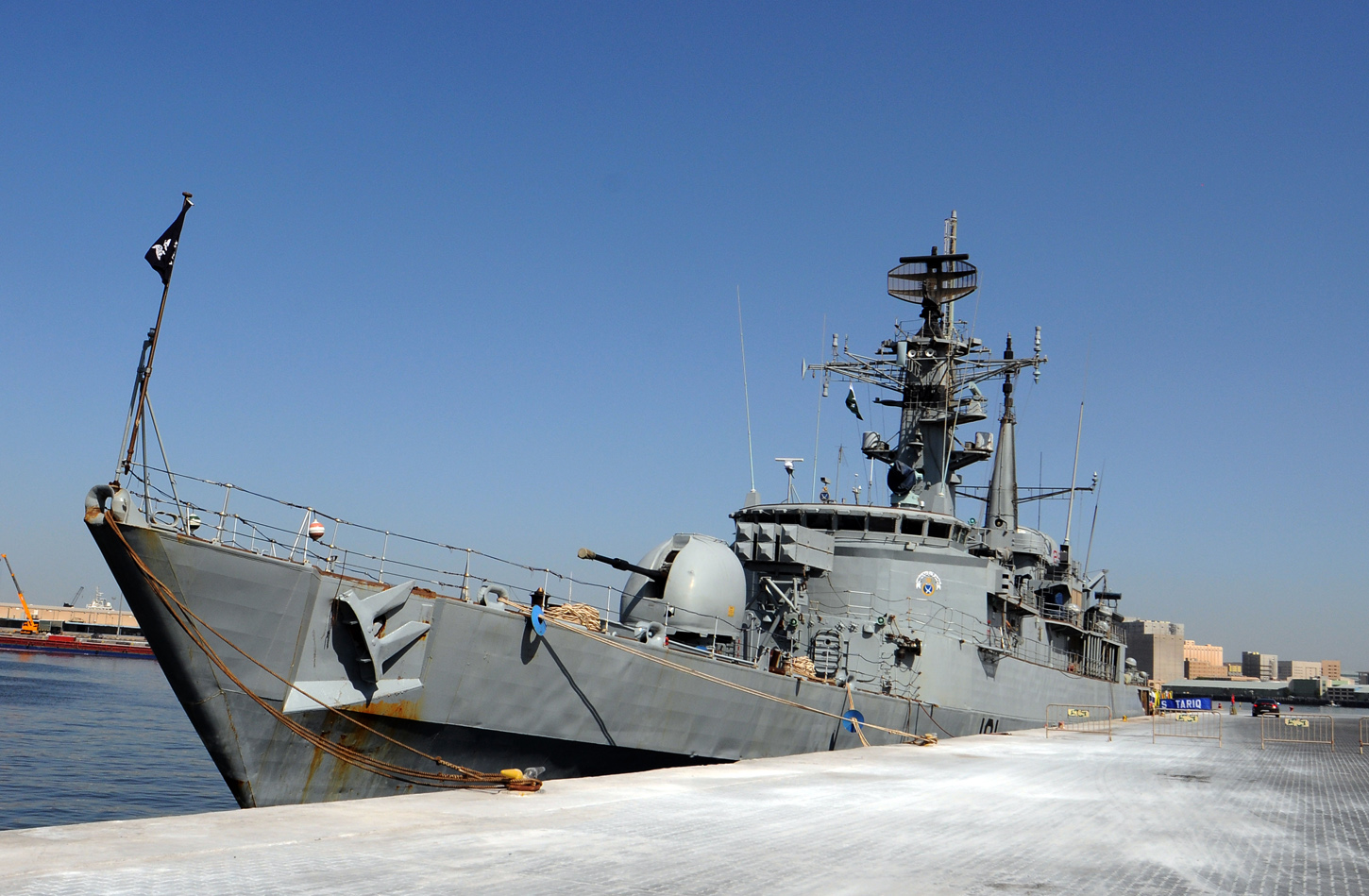 Pakistan Navy frigate docks in Kuwait with aim of strengthening ties