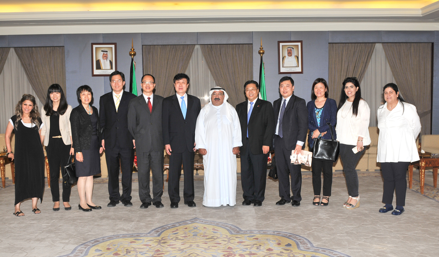 Amiri Diwan Affairs Minister Sheikh Nasser Sabah Al-Ahmad Al-Sabah receives a visiting Chinese delegation