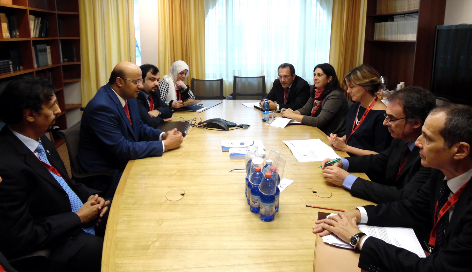Kuwaiti Minister of Health Ali Saad Al-Obaidi meets Italian counterpart Beatrice Lorenzin