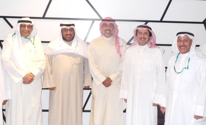 Kuwaiti Ambassador to Bahrain Sheikh Azzam Mubarak Al-Sabah with Kuwaiti delegation members Participating in the Manama Dialogue