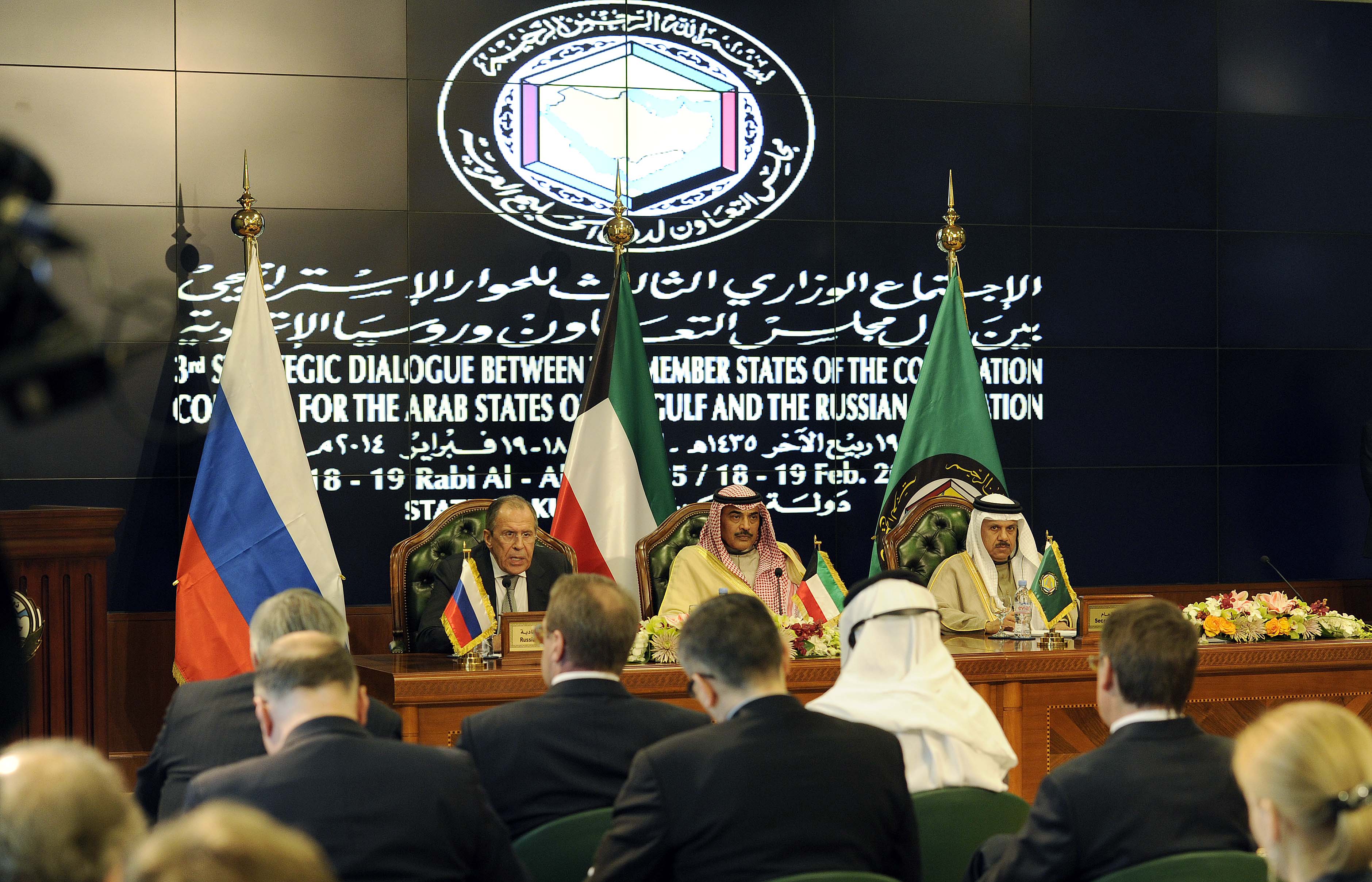 First Deputy Premier and Foreign Minister Sheikh Sabah Khaled Al-Hamad Al-Sabah, Russian Foreign Minister Sergei Lavrov and GCC Secretary General Abdul-Latif Al-Zayani during the press conference