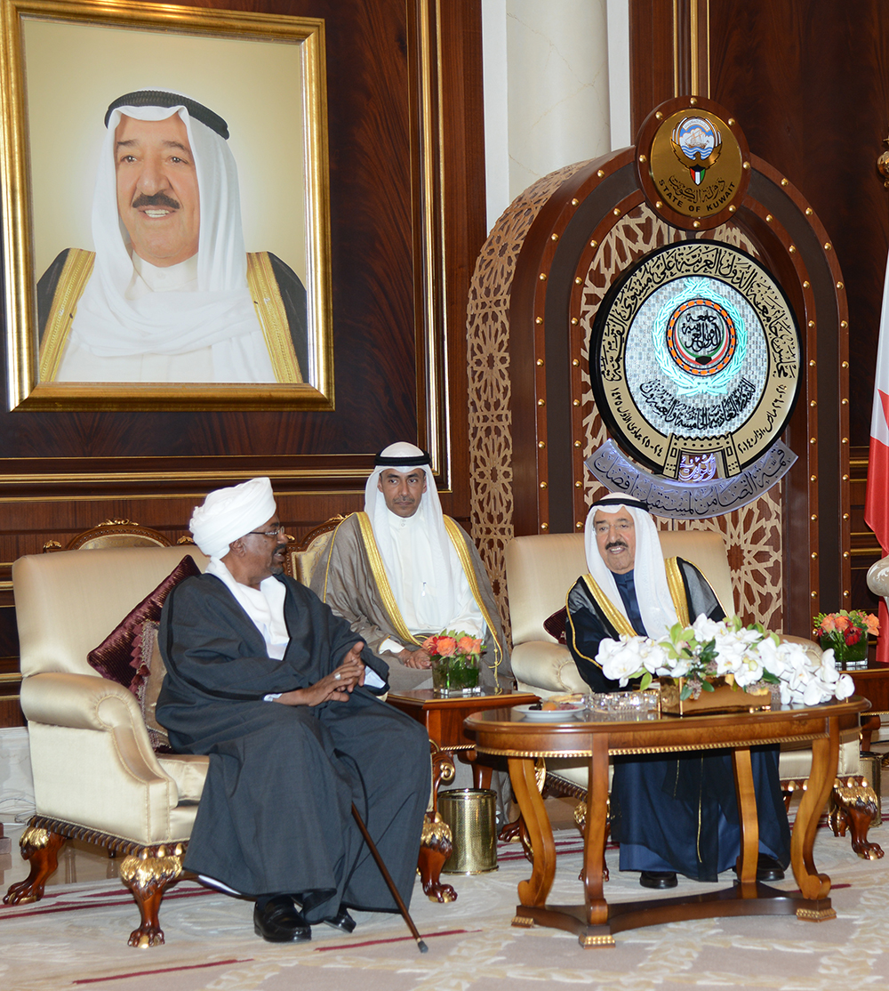 Sudanese President Omar Hassan Al-Bashir arrived and received by His Highness the Amir Sheikh Sabah Al-Ahmad Al-Jaber Al-Sabah