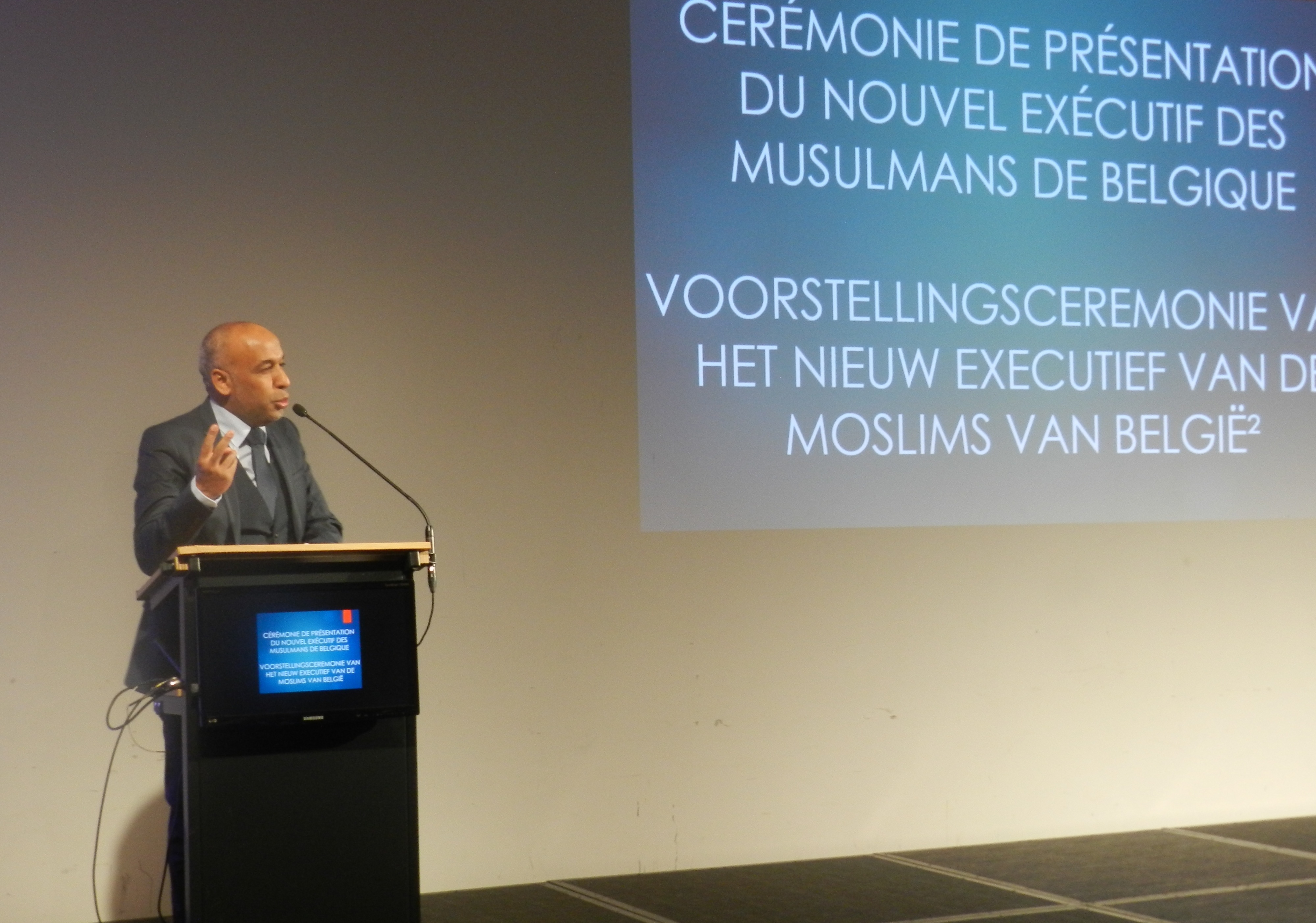 Nooruddin Ismaili, President of Executive body of Muslims in Belgium, speaking at the event