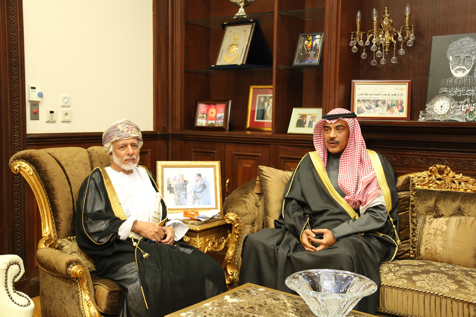 First Deputy Prime Minister, Foreign Minister Sheikh Sabah Al-Khaled meets Omani Minister of Foreign Affairs Yusuf bin Alawi bin Abdullah