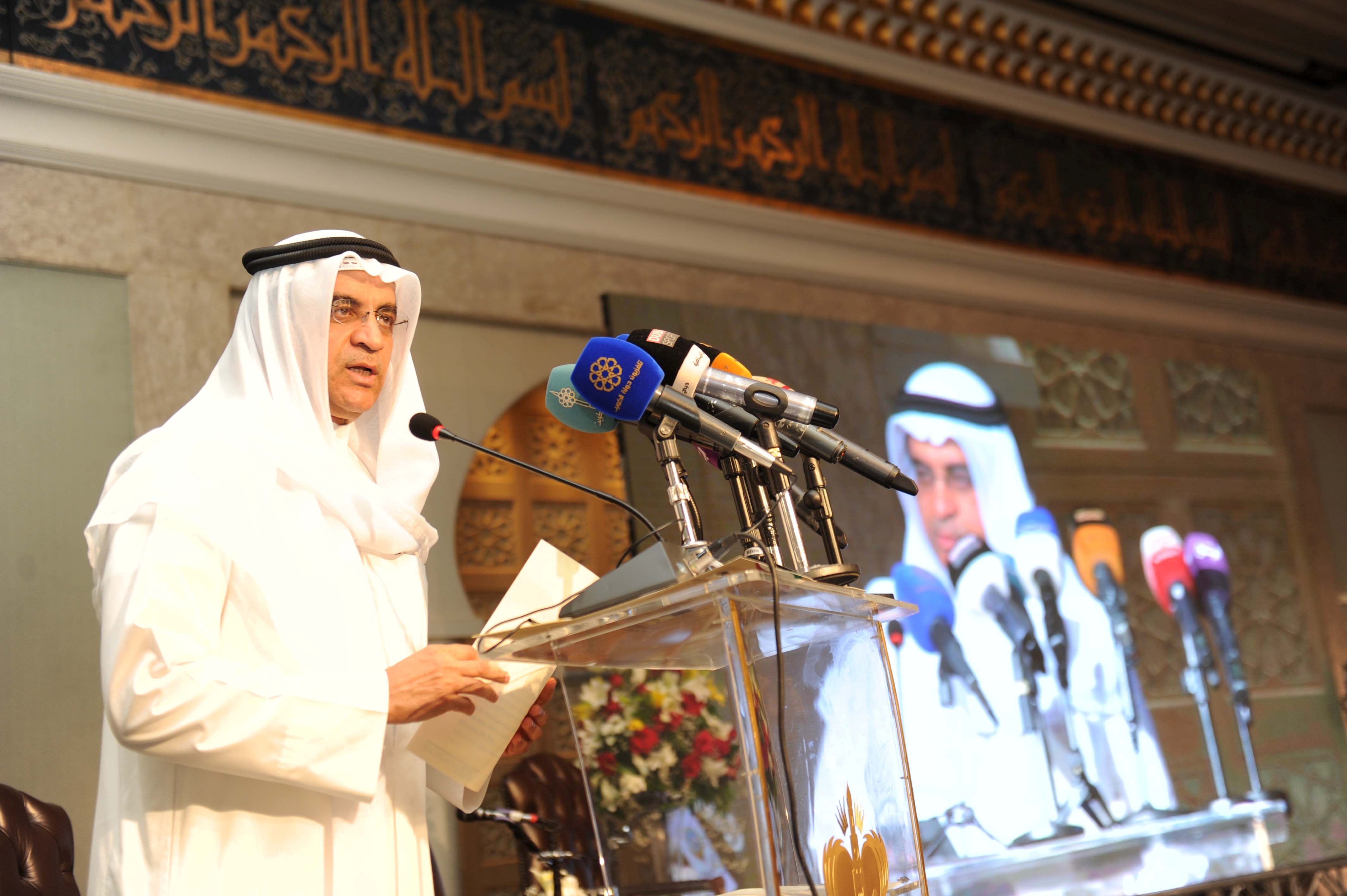وزير التربية ووزير التعليم العالي أحمد المليفي خلال الملتقى