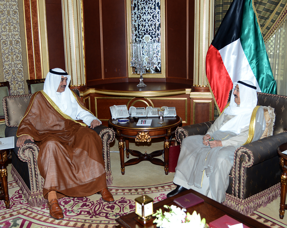 His Highness the Amir Sheikh Sabah Al-Ahmad Al-Jaber Al-Sabah receives First Deputy Prime Minister and Foreign Minister Sheikh Sabah Al-Khalid Al-Hamad Al-Sabah