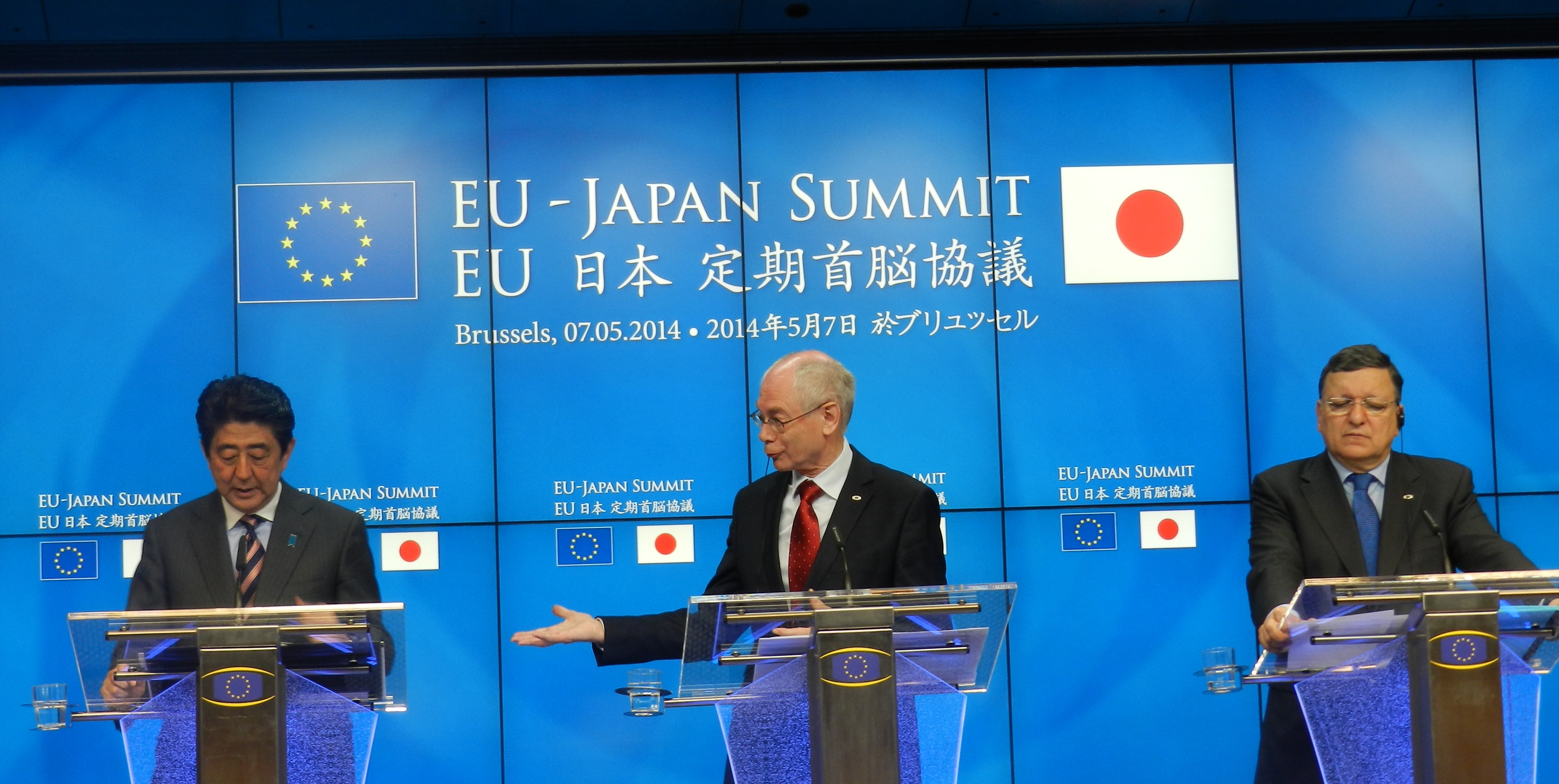 EU, Japan call for genuine political transition in Syria
