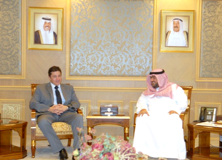 Chief of National Security Apparatus Sheikh Thamer Ali Al-Sabah met Turkish Ambassador in Kuwait Murat Tamer