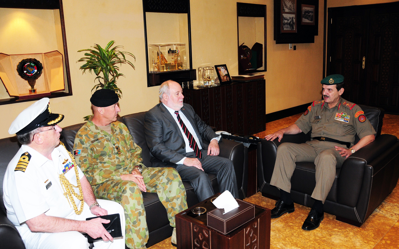 Chief of the General Staff of the Kuwaiti Army Lt.-Gen. Staff Abdulrahman Mohammad Al-Othman during the meeting with Australian Ambassador to Kuwait Robert Tyson
