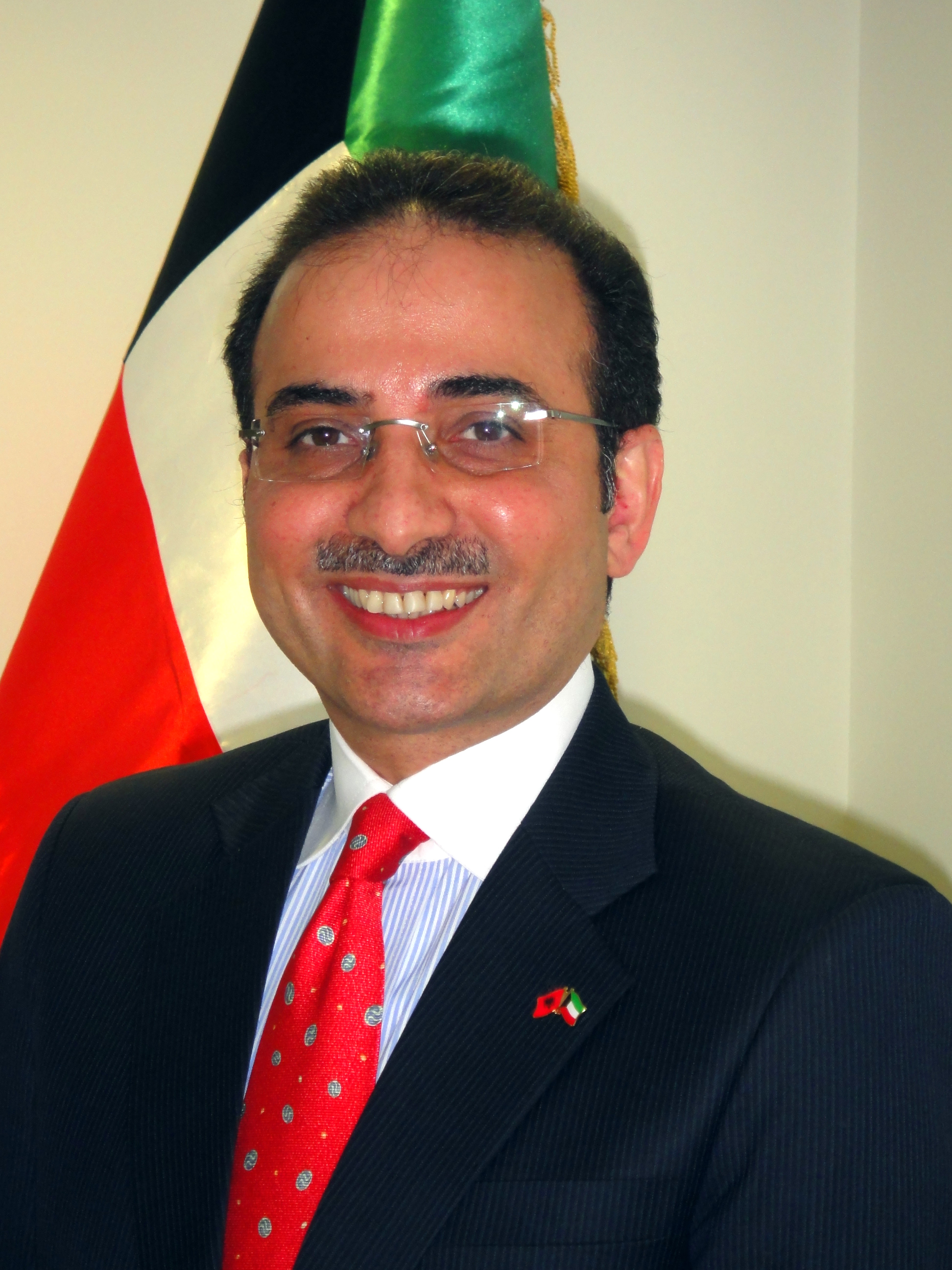 سفير دولة الكويت لدى جمهورية البانيا نجيب عبدالرحمن البدر
