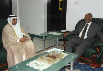 Sudanese FM receives message from Kuwaiti counterpart