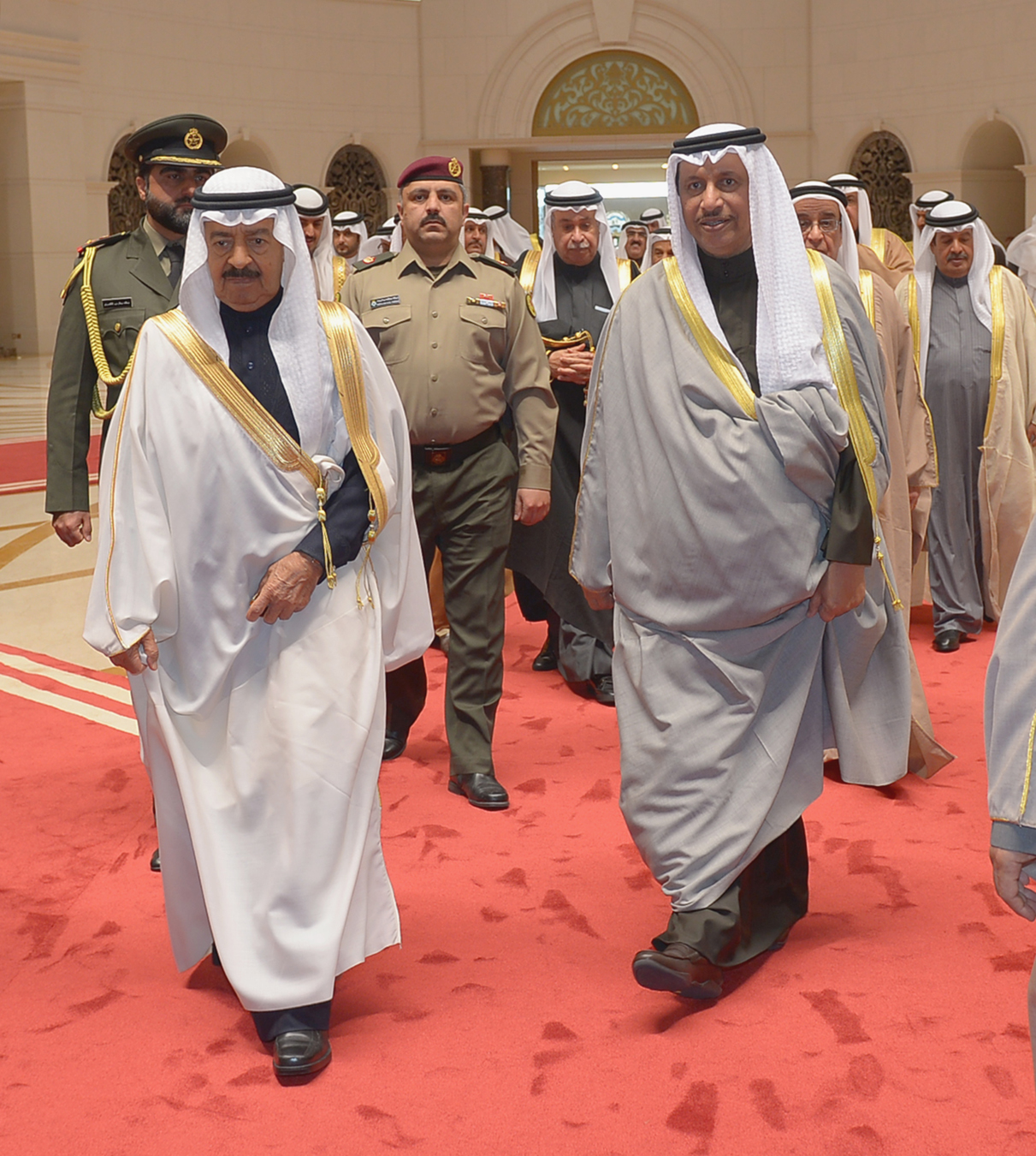 Bahraini premier leaves Kuwait