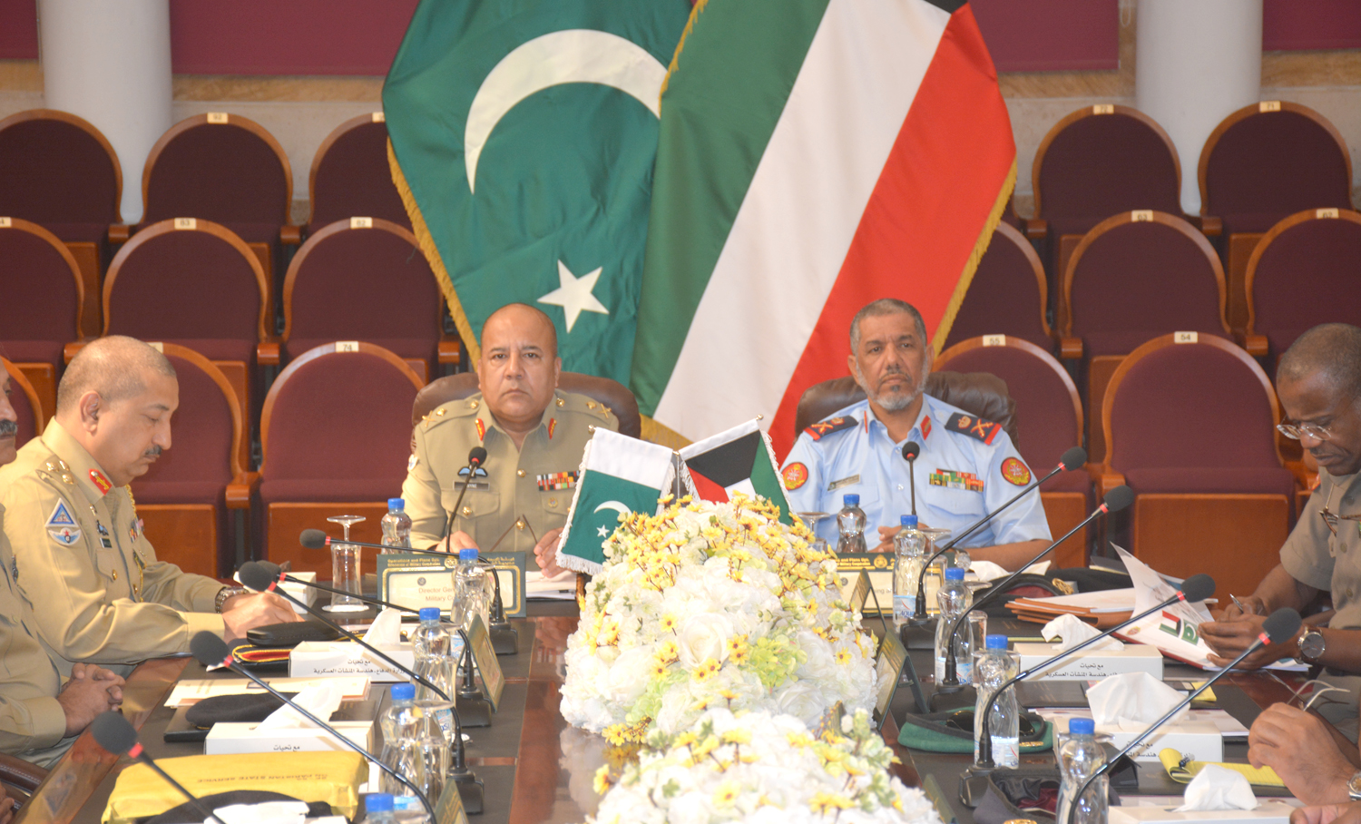 Major General Ahmad Abdulwahab Al-Amairi with Major General Muktar Ahmad