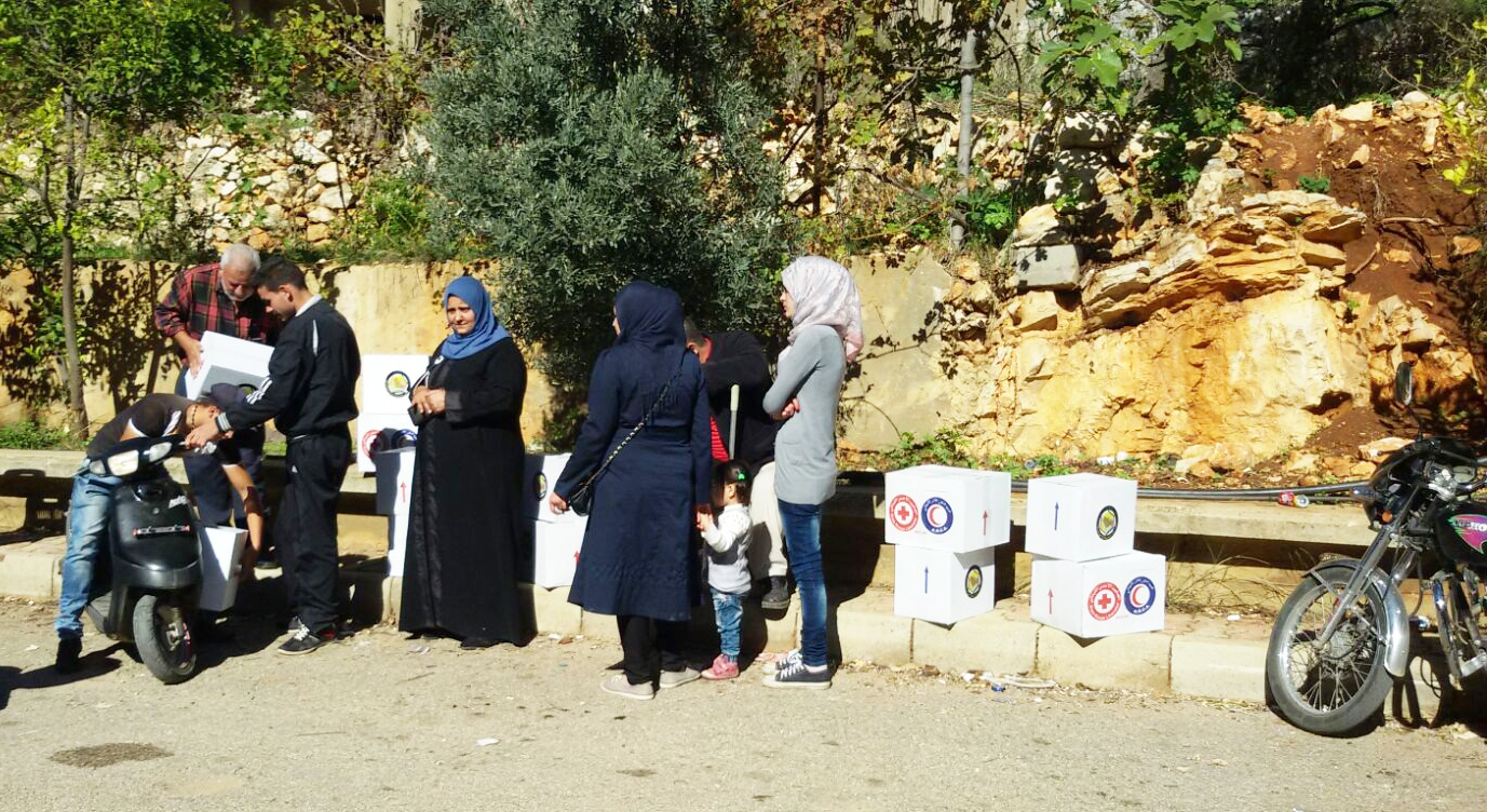 KRCS delivers 2,200 food packages to Syrian refugees in Lebanon
