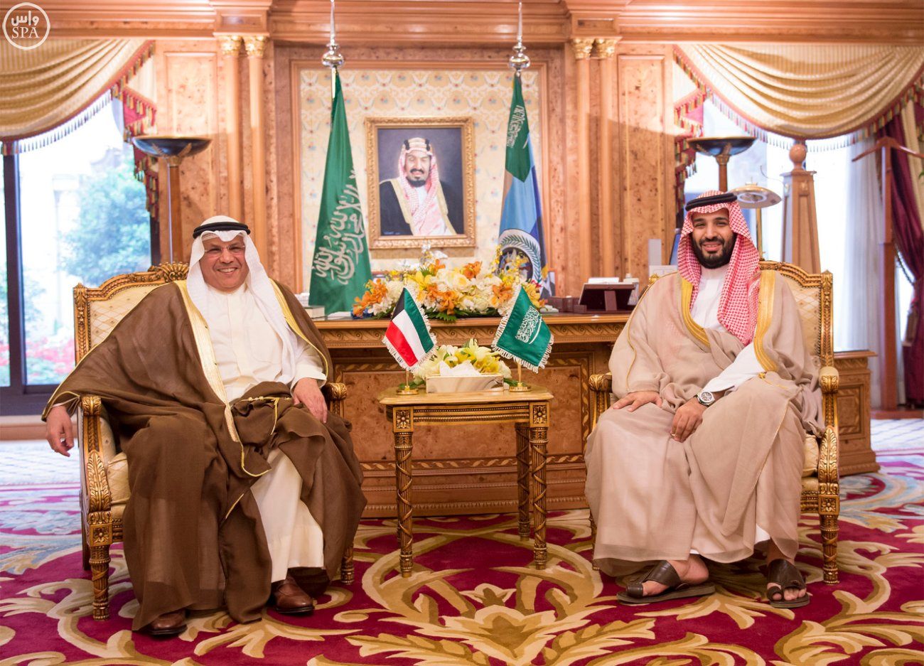 Minister of Defense, President of the Royal Court and Special Advisor to the Custodian of the Two Holy Mosques Prince Mohammed bin Salman bin Abdulaziz with Kuwait's Deputy Prime Minister and Minister of Defense Sheikh Khaled Al-Jarrah Al-Sabah