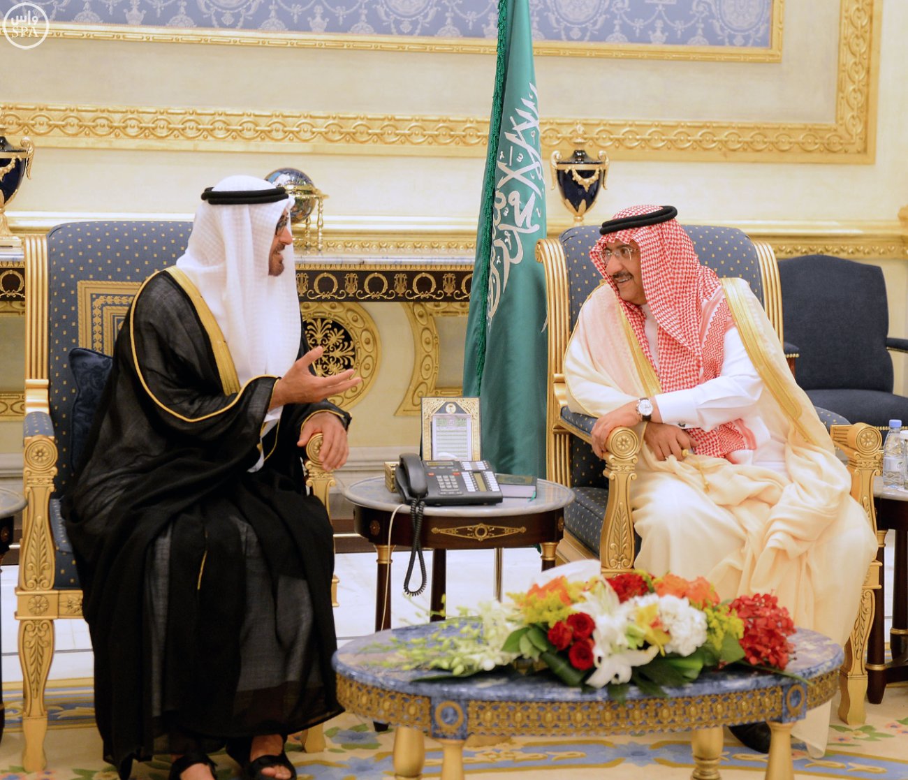 Abu Dhabi Crown Prince holds talks with Saudi Interior Min.