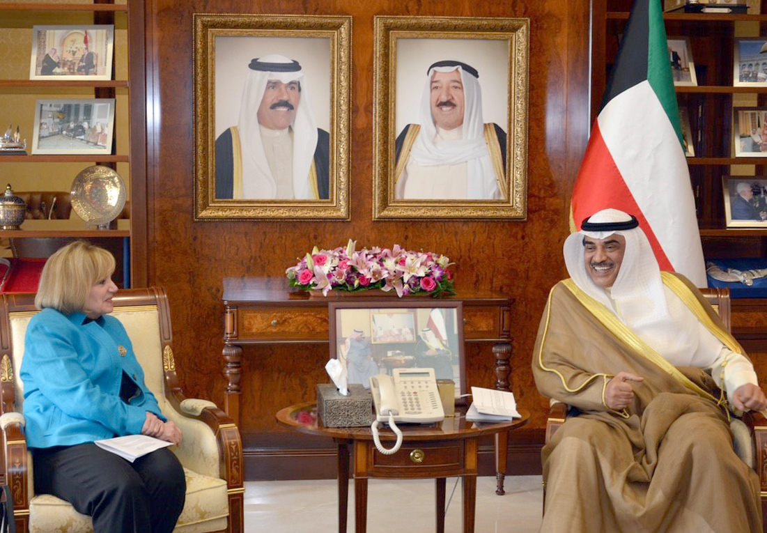 Acting Prime Minister and Foreign Minister Sheikh Sabah Al-Khaled Al-Hamad Al-Sabah receives U.S. Assistant Secretary, Bureau of Near Eastern Affairs Ambassador Anne W. Patterson