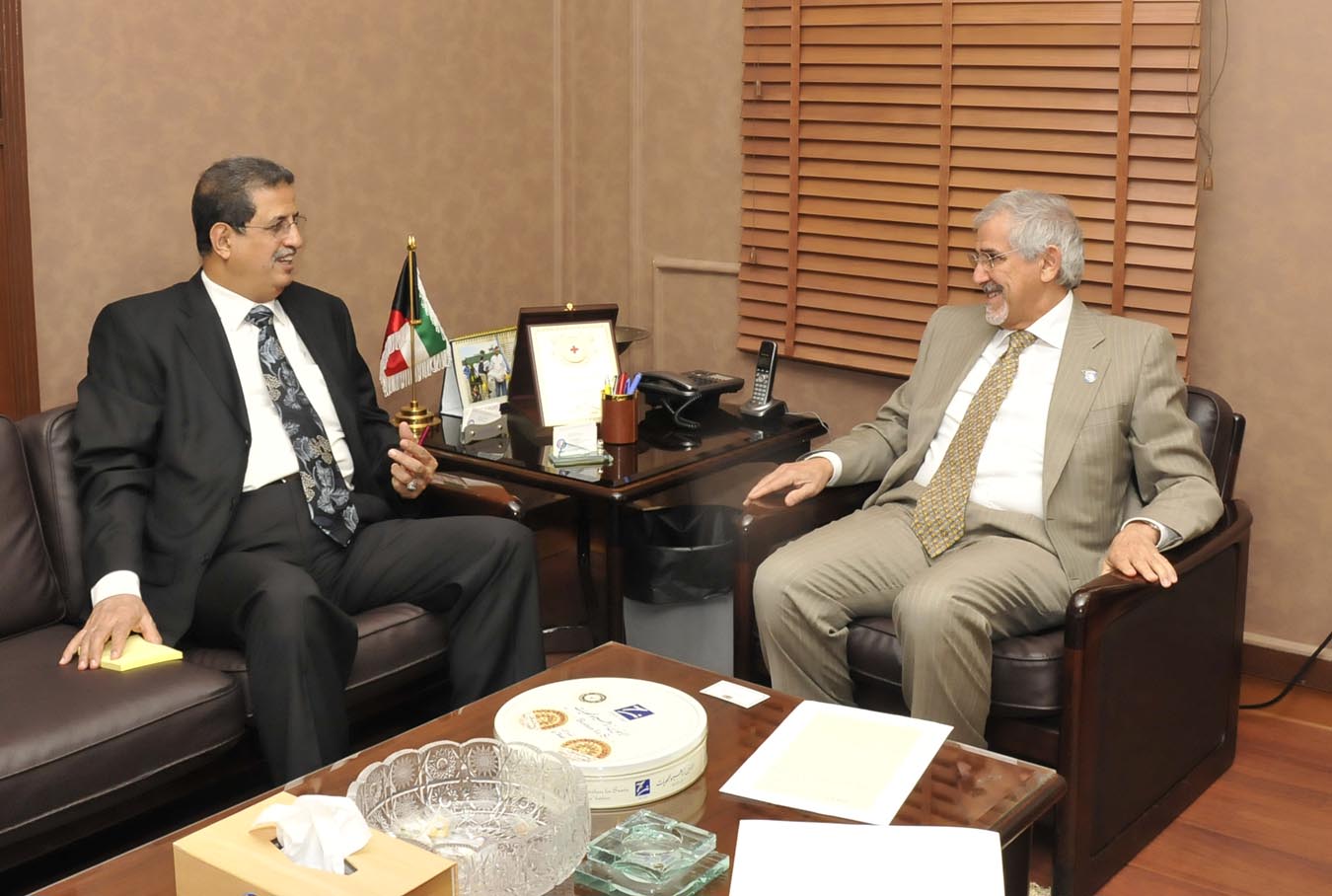 KRCS Chairman Hilal Al-Sayer receives Yemen's Charge d'Affaires in Kuwait Mohammed Al-Barri