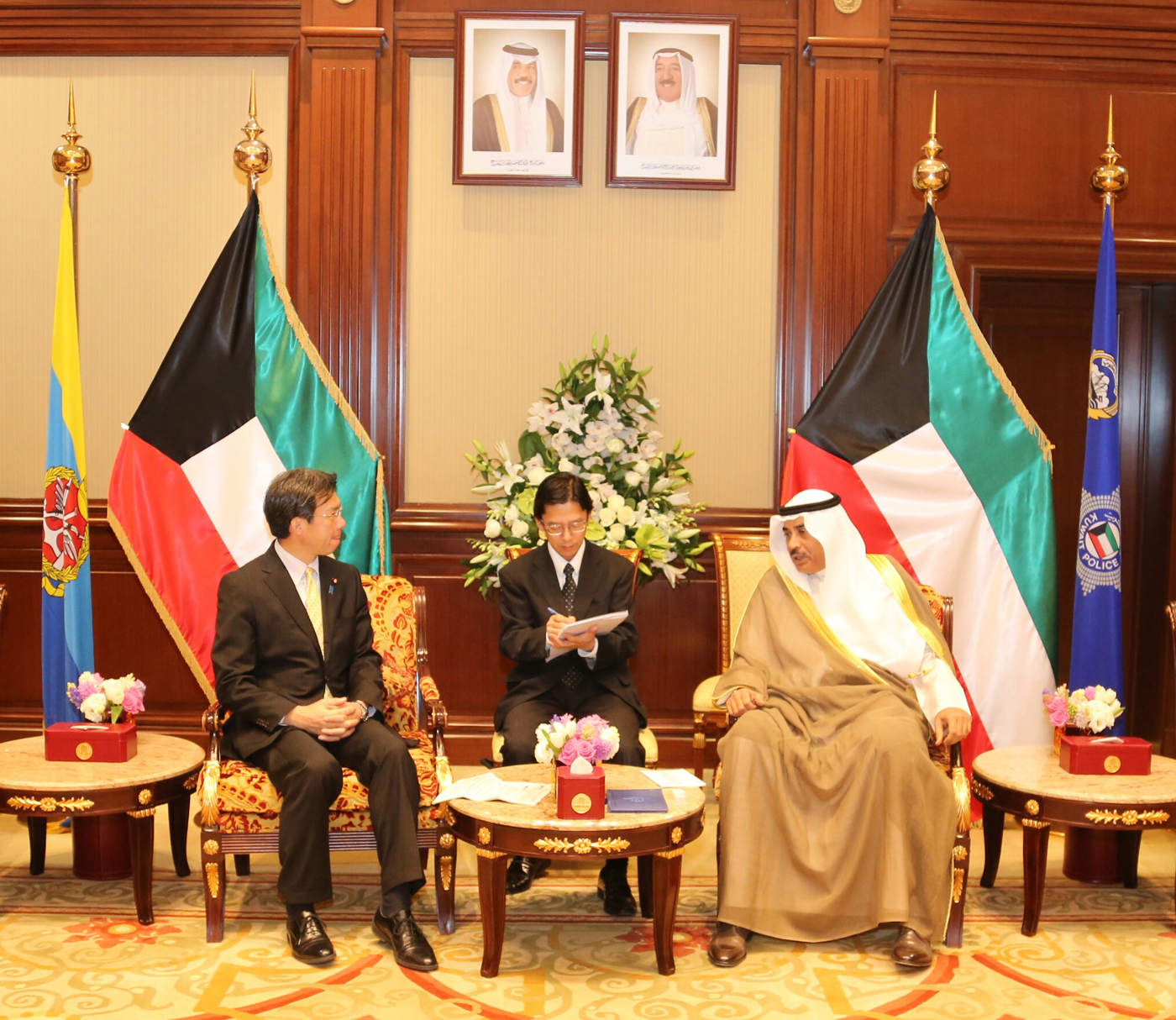First Deputy Premier and Foreign Minister Sheikh Sabah Khaled Al-Hamad Al-Sabah receives  Japanese legislature 