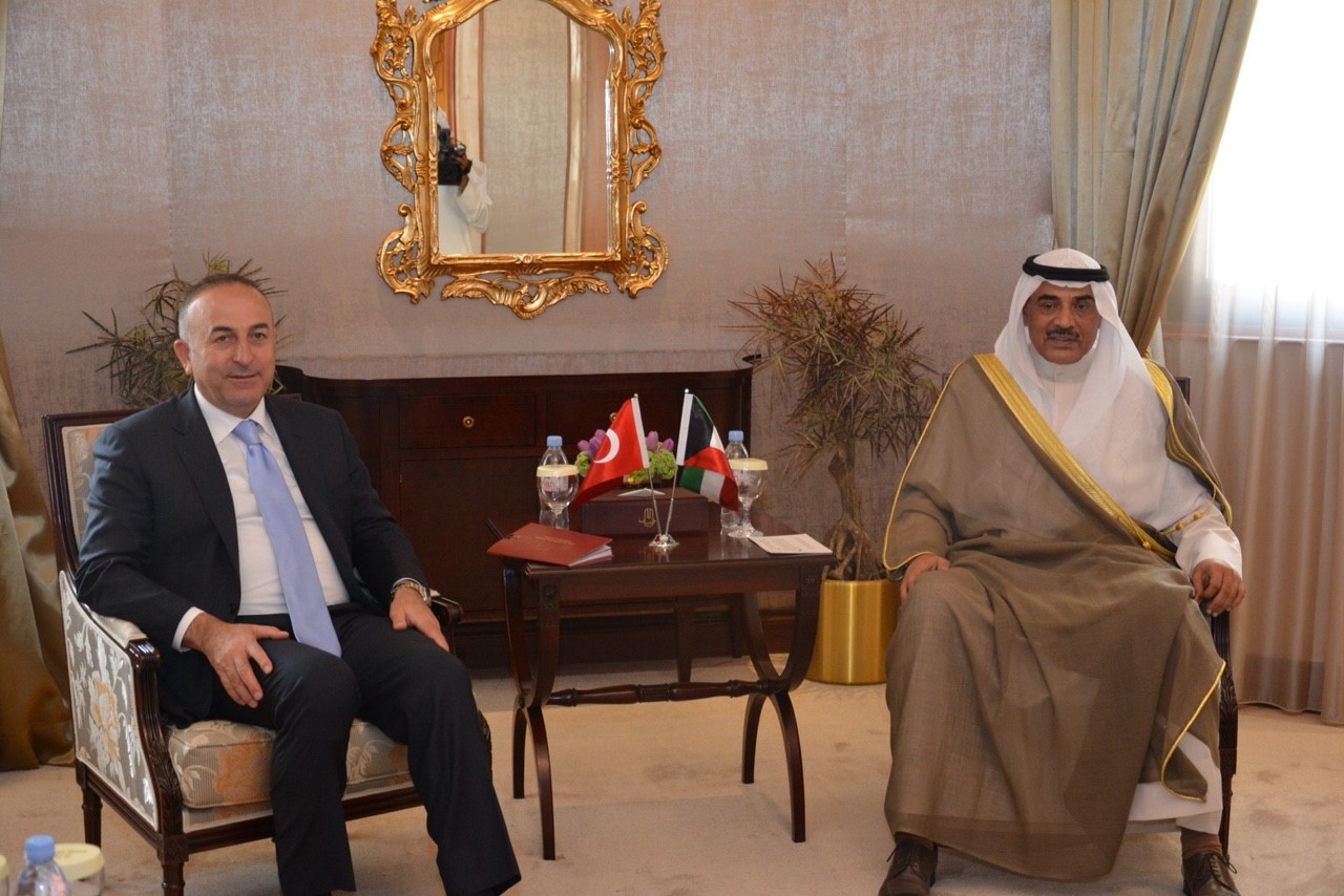 First Deputy Premier and Foreign Minister Sheikh Sabah Khaled Al-Hamad Al-Sabah receives Turkish Foreign Minister Mevlut Cavusoglu
