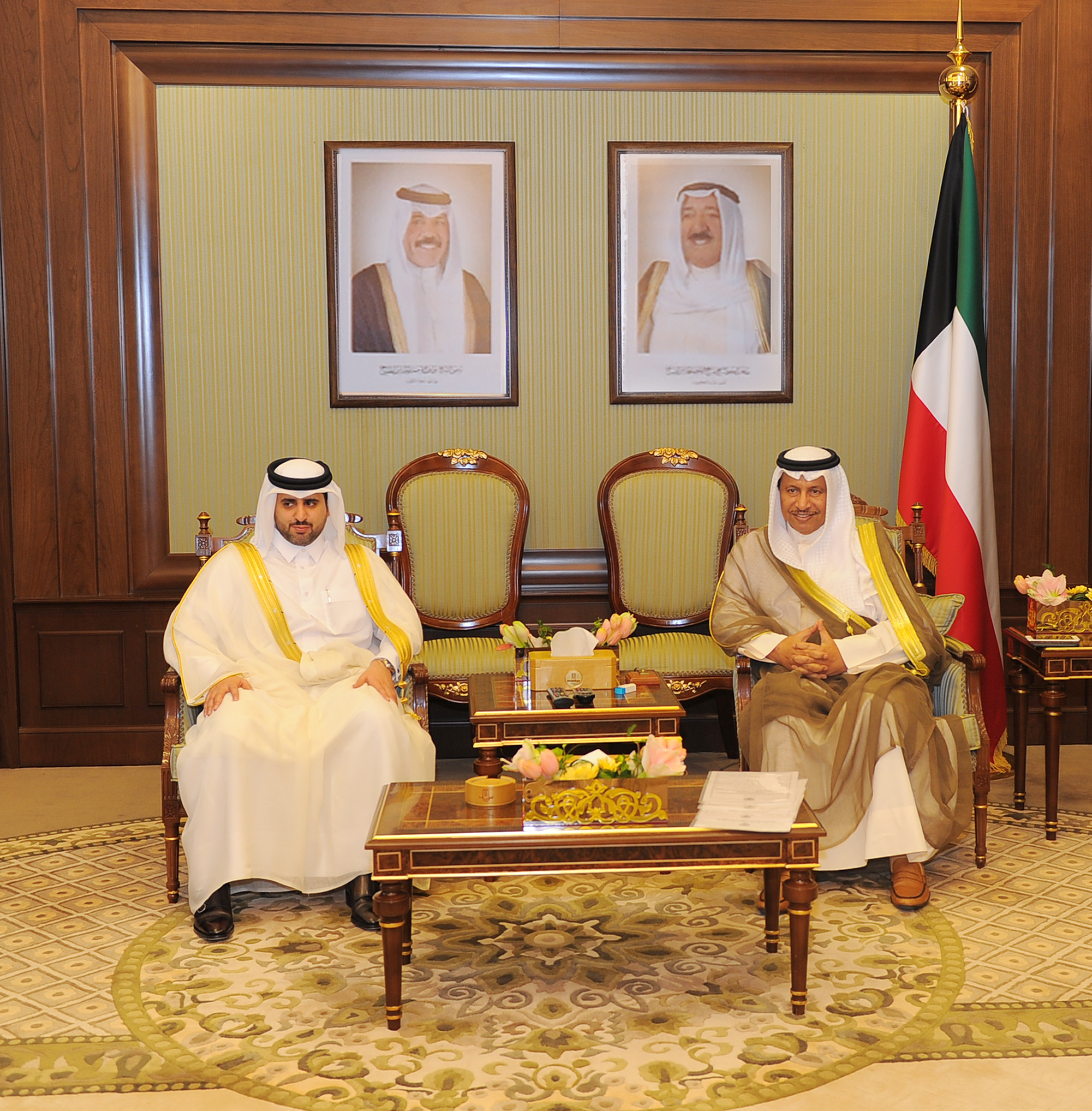 His Highness the Premier Sheikh Jaber Al-Mubarak Al-Hamad Al-Sabah receives Chairman of Qatar Audit Bureau Sheikh Bandar Bin Mohammad Al Thani
