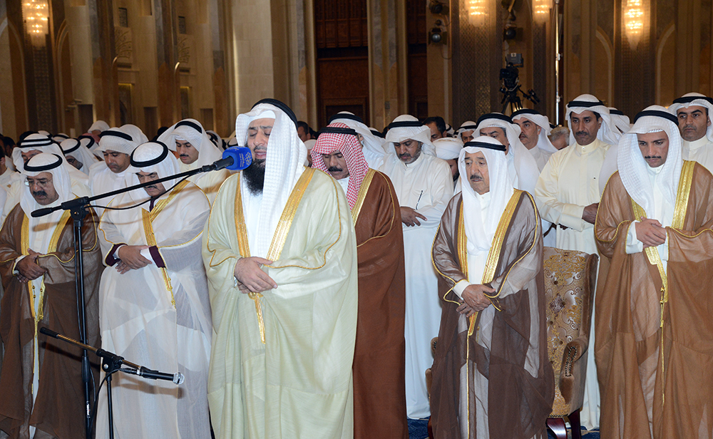 His Highness the Amir performs Friday Prayers at State Mosque