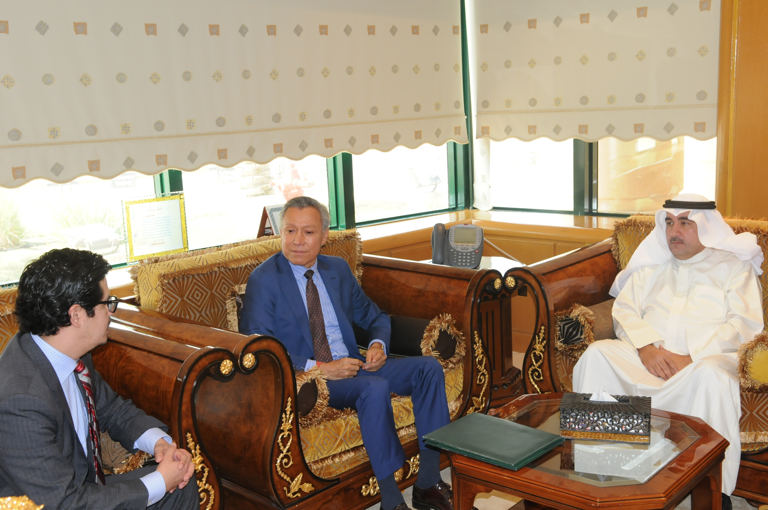 Director-General of the Public Authority for Agriculture Affairs and Fish Resources Faisal Hasawi meets Mexican regional director for trade and investment Juan Cepeda