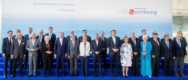 وزراء خارجية الاتحاد الأوروبي خلال اجتماع غير رسمي في لوكسمبورغ