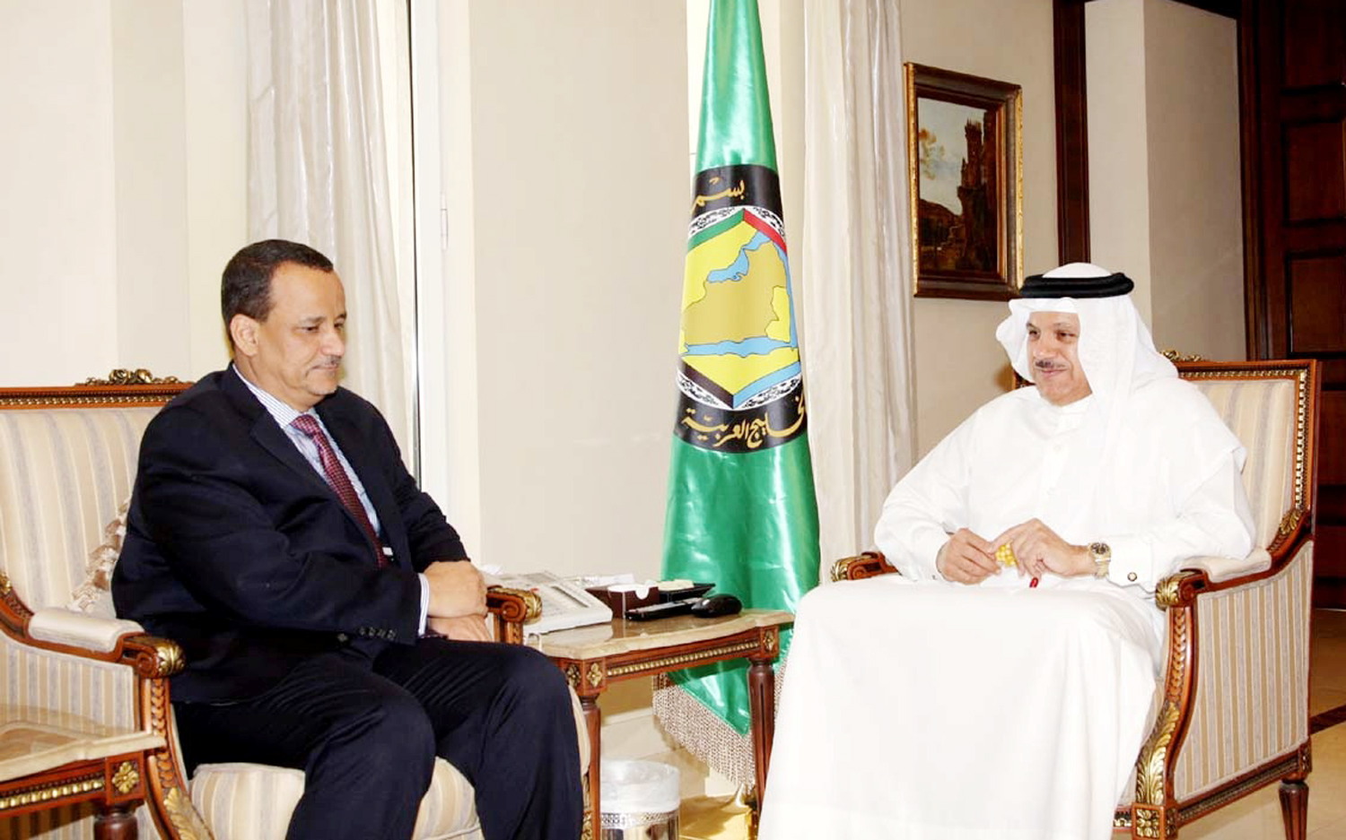 Secretary-General of the Gulf Cooperation Council (GCC) Abdullatif Al-Zayani meets the UN special envoy to Yemen Ismail Ould Cheikh Ahmed