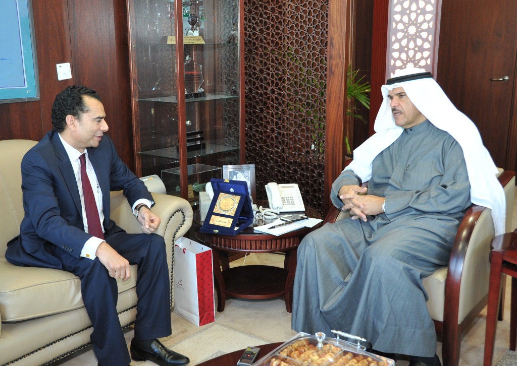 Minister of Information and Minister of State for Youth Affairs Sheikh Salman Sabah Salem Al-Humoud Al-Sabah meets Dr. Mohammad Badran