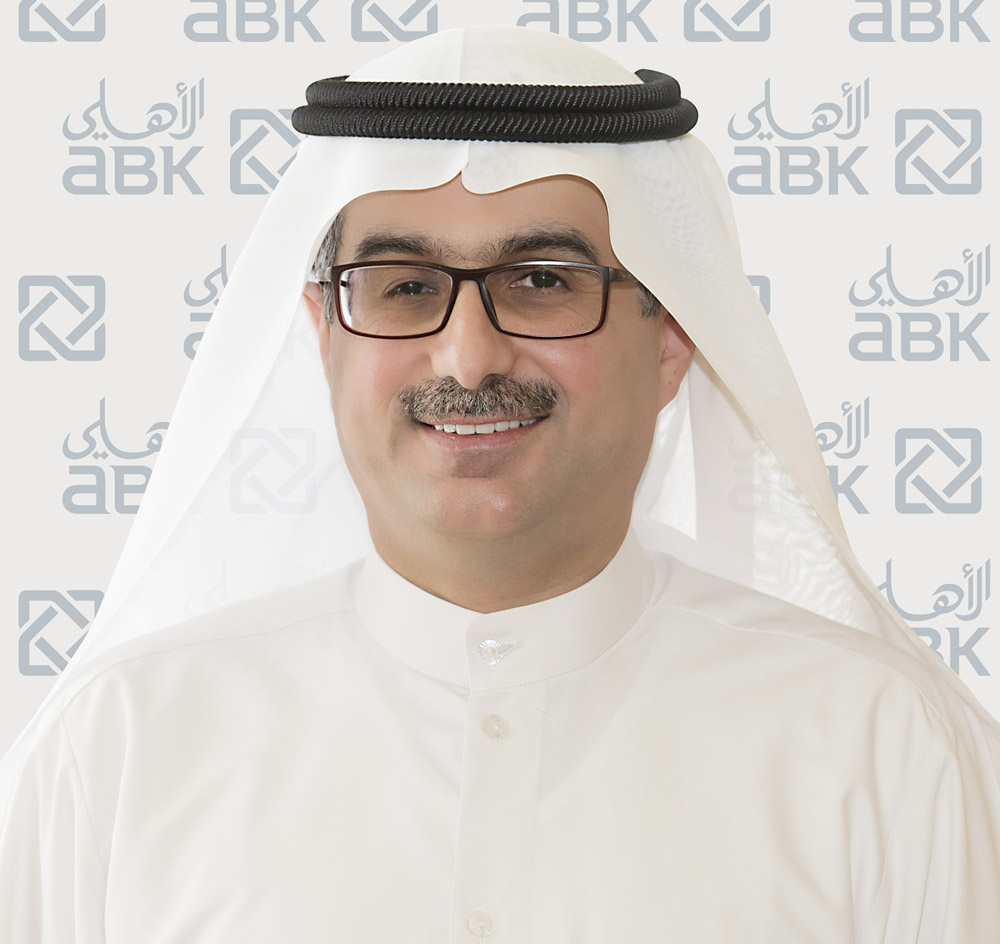 رئيس مجلس ادارة البنك الاهلي الكويتي طلال بهبهاني