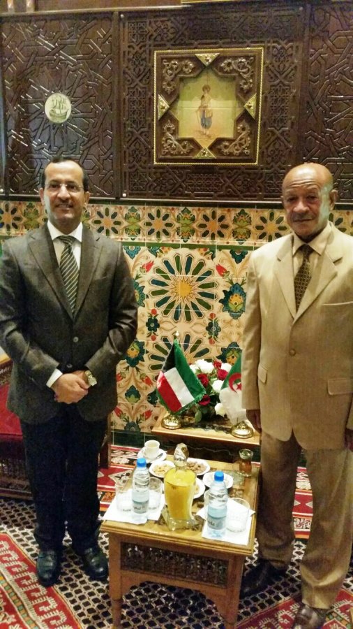 Kuwait's Ambassador to Algeria Mohamed Al-Shabou with the Mayor of Algiers, Abdul Qadir Zhuk