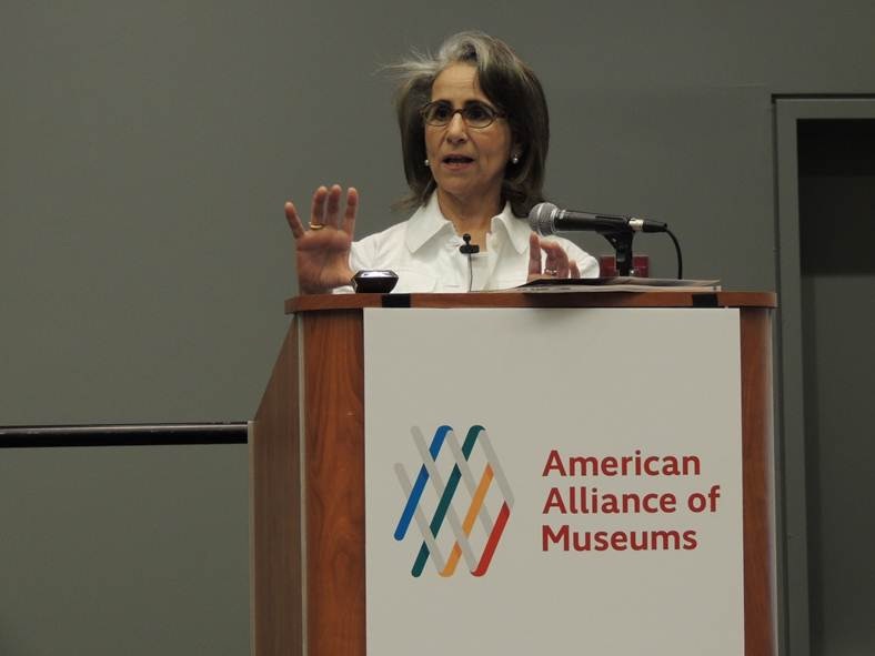 Sheikha Hussah Sabah Al-Salem Al-Sabah deliver a speech at the American Alliance of Museums'