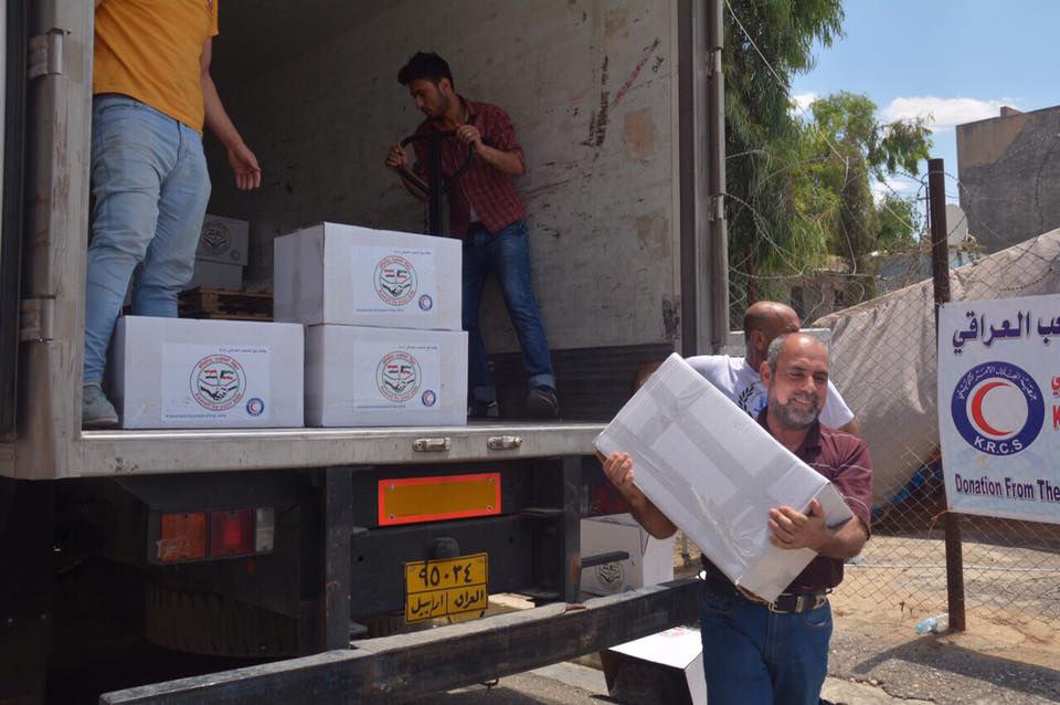 Kuwait delivers food parcels to 400 refugees' families in Irbil