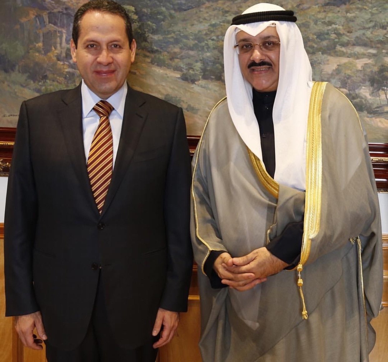 Kuwaiti Ambassador to the United Mexican States, Samih Johar Hayat with Mexico Governor Eruviel Avila Villegas