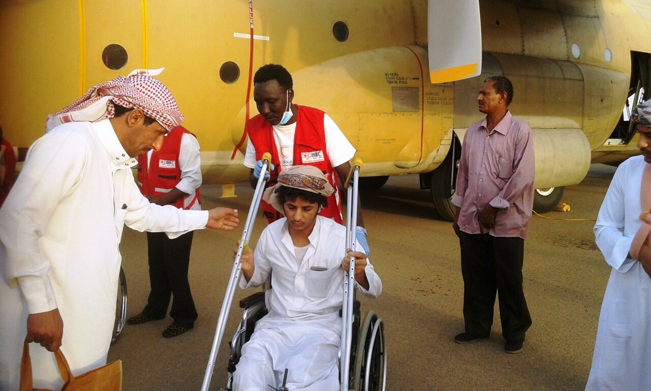 wounded Yemenis arrive in Sudan for treatment