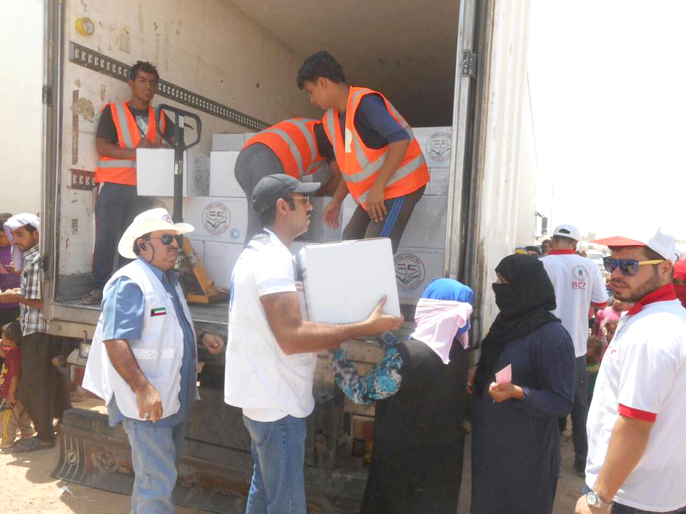 Kuwait Red Crescent Society (KRCS) delivers relief aid to displaced Iraqi families in Kurdistan