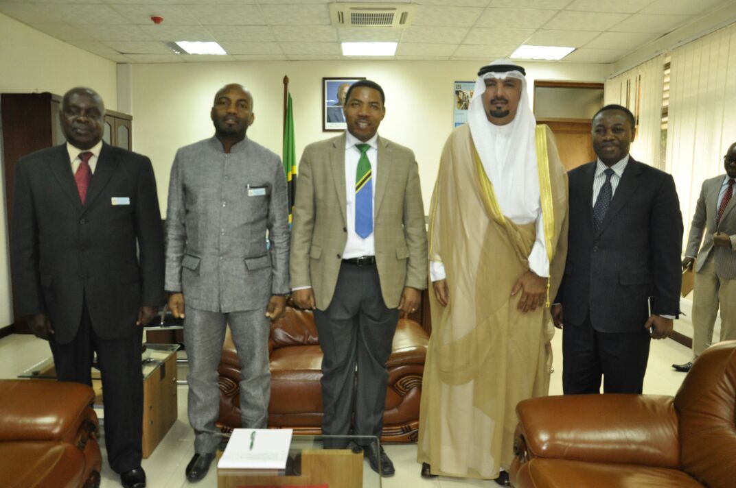 Tanzanian Minister calls for security cooperation with Kuwait