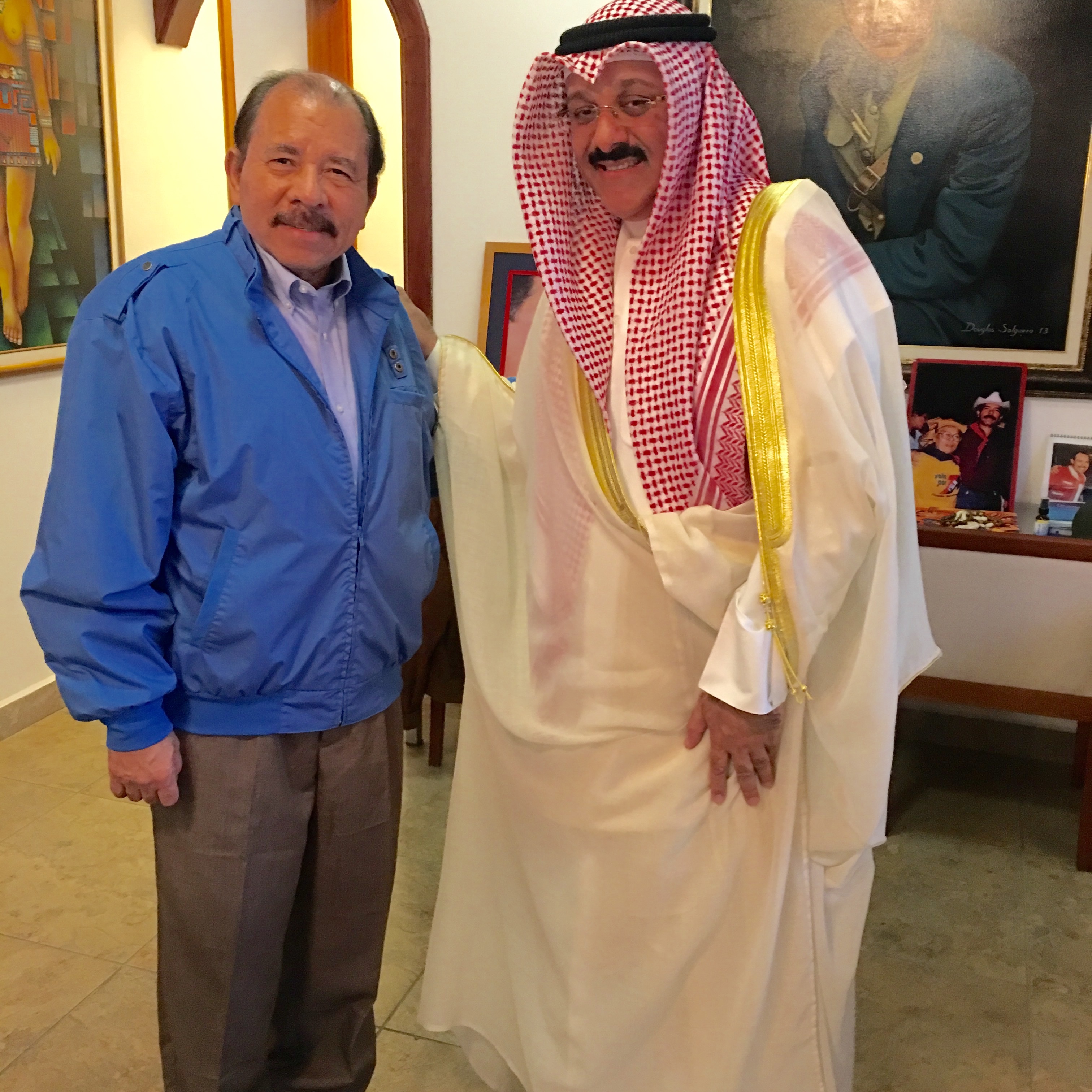 Kuwaiti Ambassador to Mexico and Non-resident Ambassador to Nicaragua Sameh Johar Hayat with Nicaraguan President Daniel Ortega Saavedra
