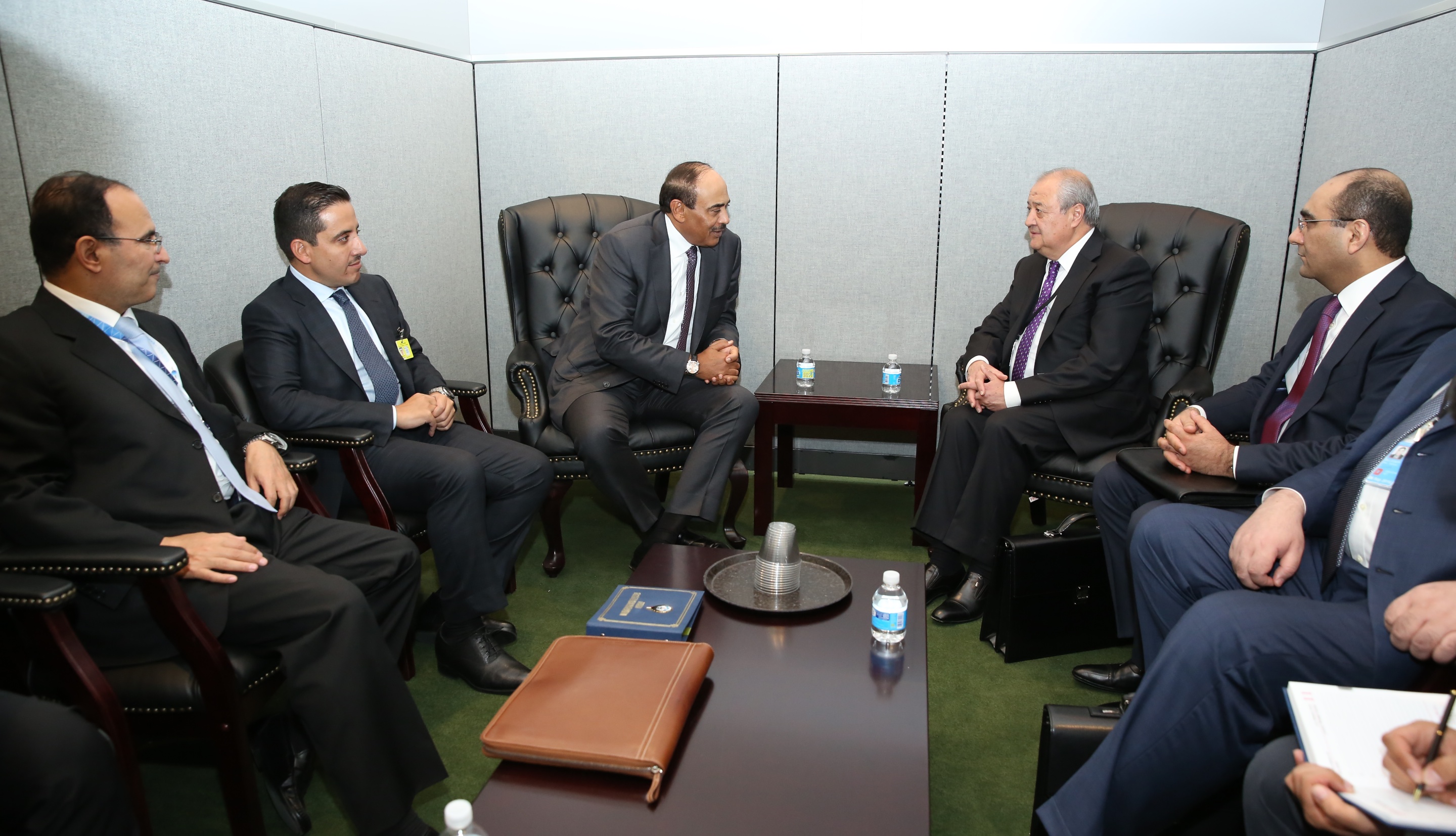 First Deputy Premier and Foreign Minister of Kuwait Sheikh Sabah Khaled Al-Hamad Al-Sabah held talks in New York with Uzbekistanآ’s Foreign Minister Abdulaziz Kamilov