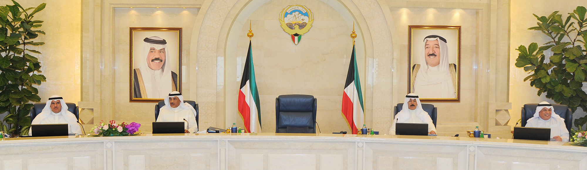 Acting Prime Minister and Foreign Minister Sheikh Sabah Al-Khaled Al-Hamad Al-Sabah presides the cabinet weekly meeting