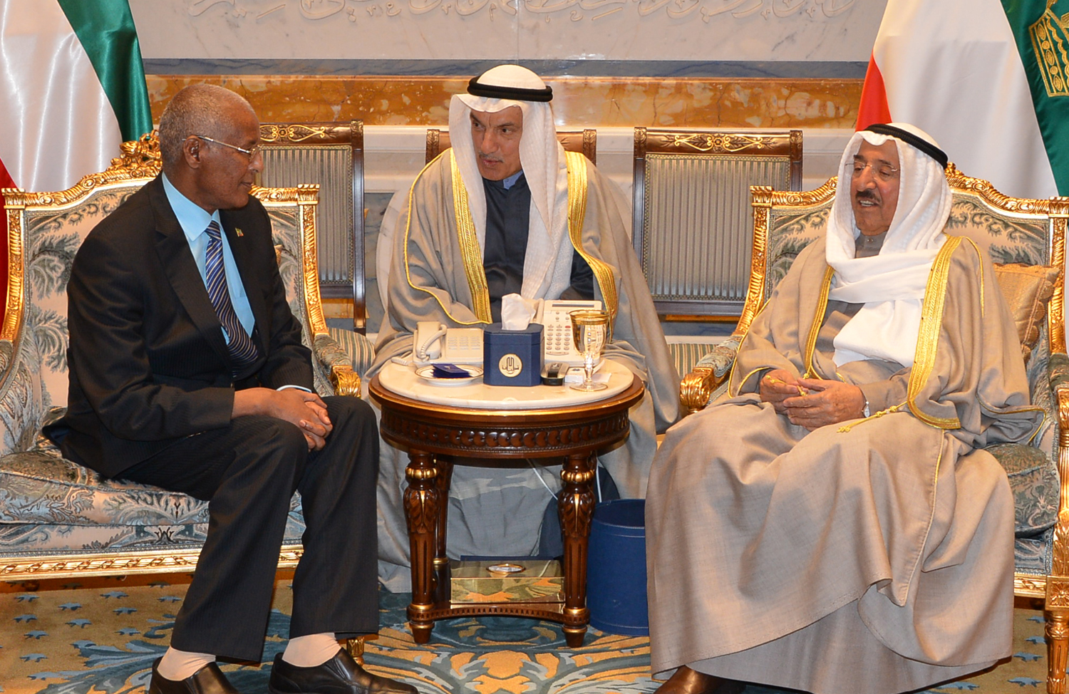 His Highness the Amir Sheikh Sabah Al-Ahmad Al-Jaber Al-Sabah receives outgoing Ethiopian Ambassador to Kuwait Mohammed Gudeta