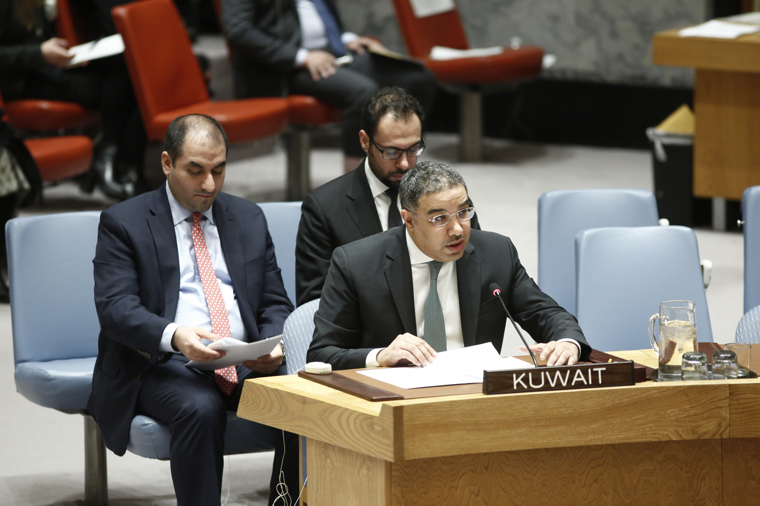 القائم بالأعمال بالإنابة المستشار عبدالعزيز سعود الجارالله  يلقي كلمة دولة الكويت أمام جلسة مجلس الامن بمقر الامم المتحدة في نيويورك