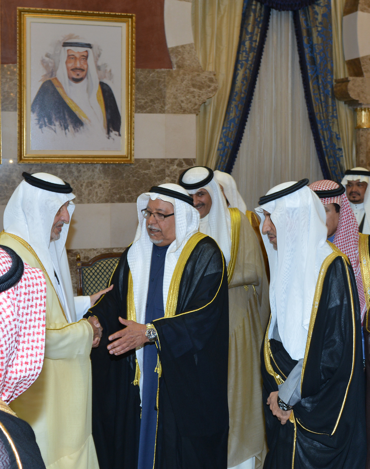 His Highness the Amir Sheikh Sabah Al-Ahmad Al-Jaber Al-Sabah's Representative, Deputy Minister of Amiri Diwan Sheikh Ali Jarrah Al-Sabah offers condolences