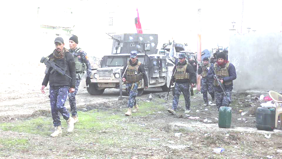 Iraqi regular forces continue advance in Mosul