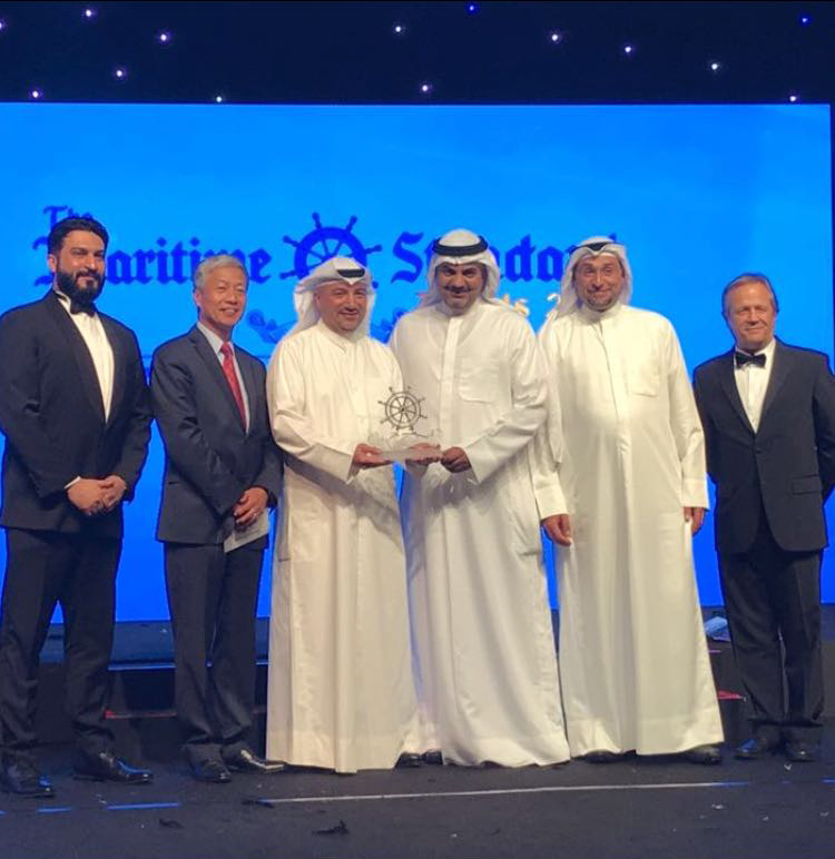 شركة ناقلات النفط الكويتية تحصل على جائزة أفضل مشغل ناقلات في الصناعة البحرية وجائزة أفضل شركة لتطقيم العمالة البحرية في منطقة الشرق الأوسط وشبه القارة الهندية من قبل منظمة المقاييس البحرية